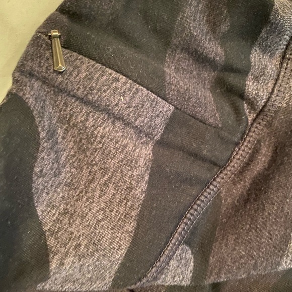 Camo Camouflage Leggings Size S‎ Yoga Pants Workout - Picture 4 of 4